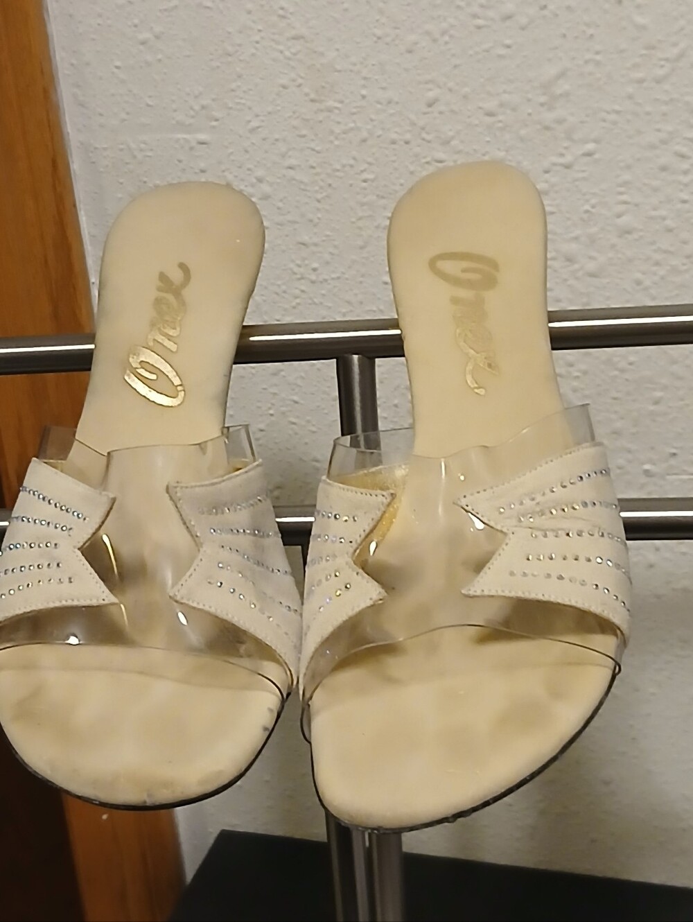 Onex Beige Rhinestone Clear Strap Gold Heel Slide Sandals Women’s Size 9